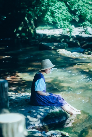 夏の川でひと休み