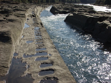 観音瀬・明治水路足場