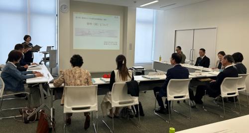 都城市上下水道料金等審議会の様子１