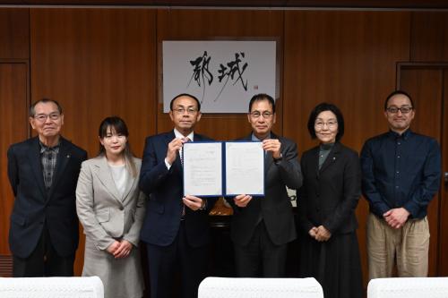 上下水道料金等審議会答申写真