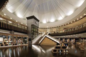 都城市立図書館ホール部分撮影画像