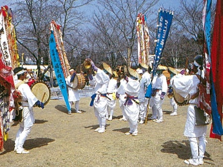 正応寺の大太鼓踊2