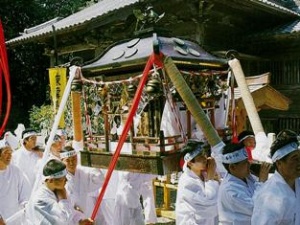 東霧島神社の神輿